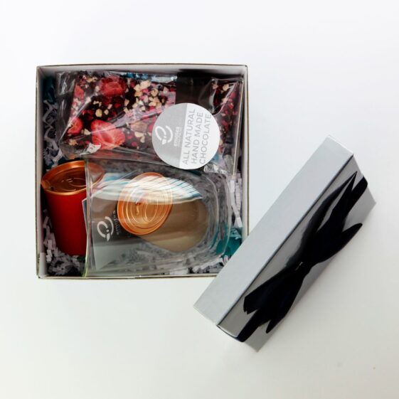 emotea Zestaw Yin Yang z kubkiem i czekoladą