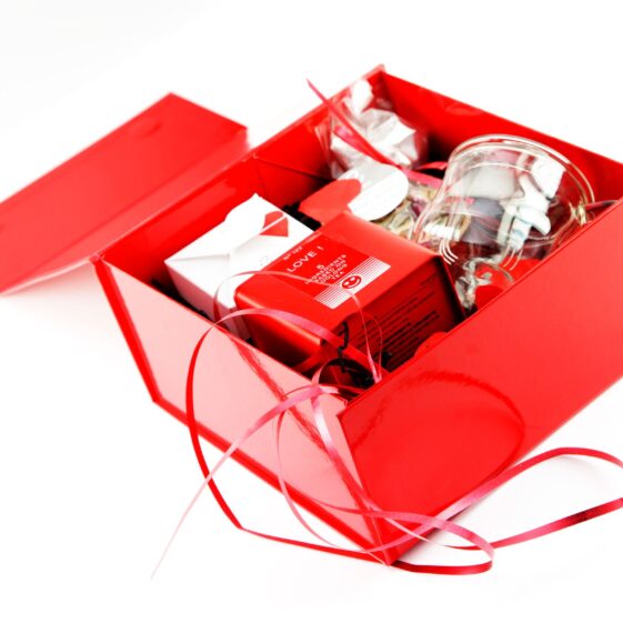 emotea elegancki zestaw prezentowy For Her LOVE z herbatą